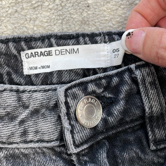 Garage Denim Mom Jeans High Rise Washed Faded Black Sz 5 27 - Picture 9 of 11